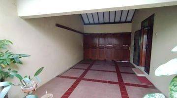 Gambar 2 Rumah Nyaman Asri Terawat Semi Furnished Siap Huni Di Gunung Batu Bandung