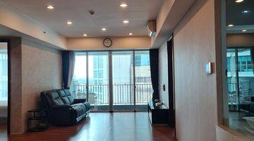 Gambar 1 Apartemen Kemang Viilage Tower Cosmo