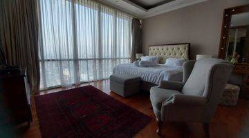 Gambar 2 Apartemen Kemang Village