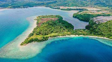 Gambar 5 Tanah pinggir pantai batu putu