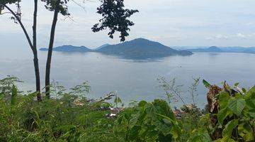 Gambar 3 Tanah bukit view laut