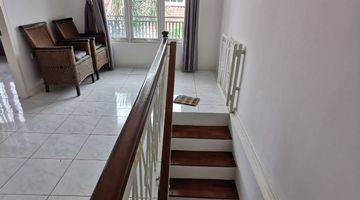 Gambar 3 Turun Harga !!!di Jual Rumah Caanntiiikk 2lt.  Di Puri Bintaro Sektor 9