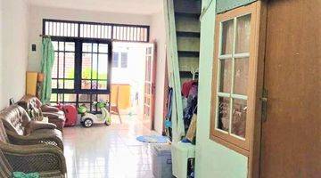 Gambar 2 Di Jual Cepat Rumah 2 lt. Siap Huni d Bintaro sektor 4