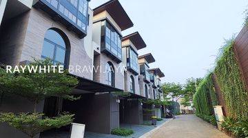 Gambar 2 Brand New House Precium Ampera Lokasi Strategis