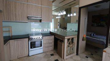 Gambar 4 APARTMENT PARK ROYALE VIEW SWIMMING POOL 1 BR 28m2, LOKASI SANGAT STRATEGIS DI GATOT SUBROTO