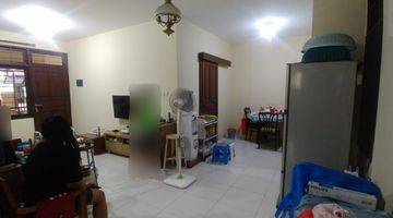 Gambar 2 RUMAH HOMEY DI RAFFLES HILLS CIBUBUR, HANYA 900 METER EXIT TOL CIBUBUR, HARGA TERBAIK