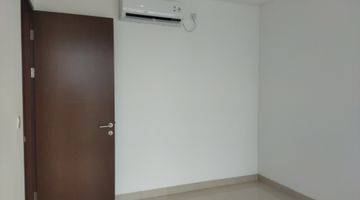 Gambar 2 Apartement The Newton 1 1 BR Unfurnished Baru