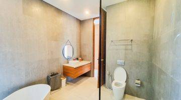 Gambar 5 Dijual villa Baru 2 Lantai di canggu bali SHM full furnished