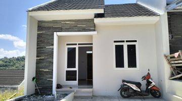 Gambar 1 Rumah Harga 300jtan Dibanyumanik, View Pegunungan