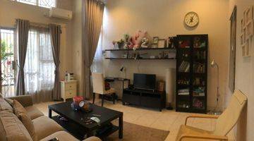 Gambar 2 Rumah FULL FURNISHED siap huni SHM di Karawaci