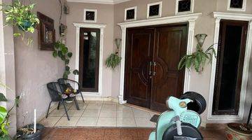 Gambar 2 Rumah Cantik Di Graha Raya Tangerang Selatan Bagus Semi Furnished