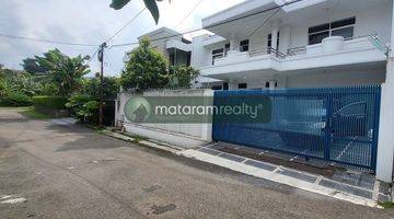 Gambar 1 Sewa Rumah Bangunan Kokoh Dalam Komplek Setrasari, Semifurnished