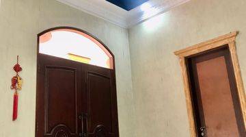 Gambar 1 Dijual Rumah Mewah Semi Furnish 2 Lt, Taman Palem, Jakarta Barat