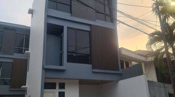 Gambar 1 Rumah Modern Minimalis Elegan 2 Lantai Akses Tengah Kota & Tol