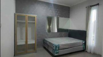 Gambar 3 Rumah 2 Lantai Akses Lebar  Full Furnished Di Pisangan  Jakarta Timur

