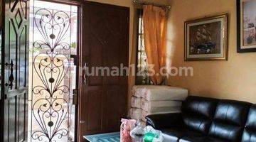 Gambar 5 Jual Rumah 2 Lantai SHM Daerah Jakarta Barat