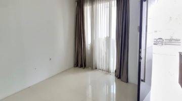 Gambar 2  Rumah Minimali Modern 2 Lantai Siap Huni Di Kelapa Gading 