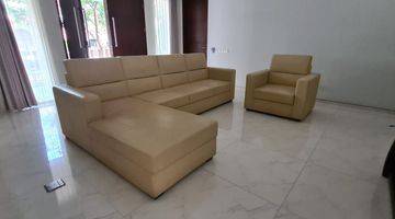 Gambar 4 Dijual Rumah Hook Darmo Permai Furnished 1 Lantai 