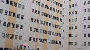 Gambar 3 Dijual Apartemen Puncak Permai 2 Kamar Tidur Semi Furnished