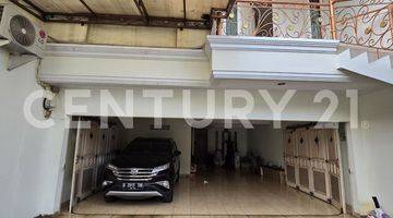 Gambar 4 Rumah Furnished Duren Sawit