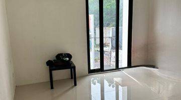 Gambar 3 Ruko 2 Lt Siap Huni, SHM Semi Furnished Jln Utama Bintaro Cl 061