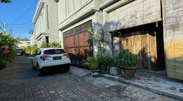 Gambar 1 Villa Baru 3 bedroom Batur Sari Sanur for Rent