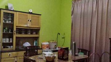 Gambar 2 Rumah Dua Lantai Cipedes Tengah