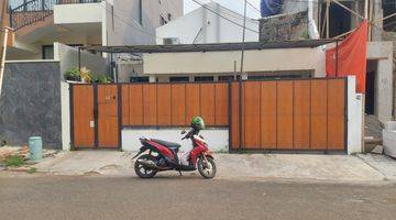 Gambar 1 Rumah Murah 2lt di Jl Kartika Alam 2,Pondok Pinang,kebayoran Lama