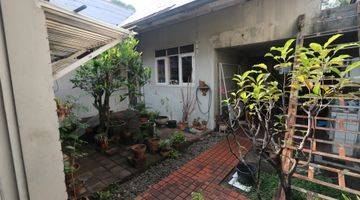 Gambar 2 RUMAH KLASIK NYAMAN & ASRI, STRATEGIS DEKAT SCBD & AREA SENAYAN, JL. HANG LEKIU #LLDD