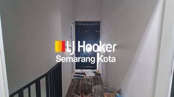 Gambar 3 Gudang di Daerah Untung Suropati