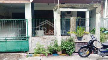 Gambar 1 Rumah Tinggal di Perumahan Purwomartani. Kalasan. Skeman. Yogyakarta