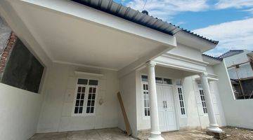 Gambar 1 Rumah Gentan Solo American Classic 1 Unit Terakhir