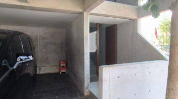 Gambar 2 Tampo Mas Town House Rumah