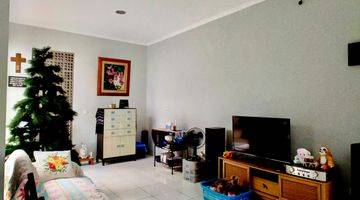 Gambar 4 Rumah 2 Lantai Furnished di The Icon Cluster Eastern