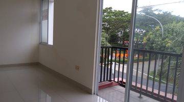 Gambar 5 Dijual Rumah Cantik 2 Lantai View Taman Dalam Cluster Grandgalaxy, Bekasi