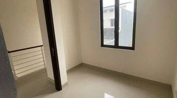 Gambar 3 Sewa Rumah 2 Lt 2 KT  Luas 75 m Cluster Shinano JGC Jakarta Timur