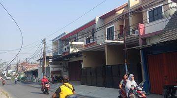 Gambar 4 Rumah 2 Lt Pinggir Jalan Dan Ramai Di Harapan Indah 1.