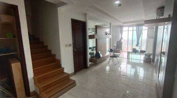 Gambar 1 Dijual Apartment French Walk Nice Garden 2 BR + 1 Furnished