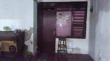 Gambar 4 Rumah Sederhana/ Bahan