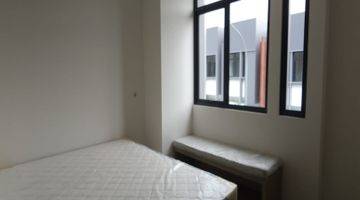 Gambar 3  Rumah Fully Furnished Bagus Dekat Aeon di Freja House, BSD