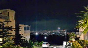 Gambar 1 View indah yg tak terbeli uang! Rumah 3lt view gunung & citylight