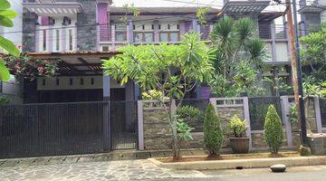 Gambar 1 Dijual Rumah Di Pondok Kelapa Tropical Design Ala Villa