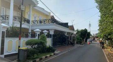 Gambar 2 Dijual Rumah Pondok Kelapa Ada Kolam Renang