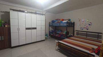 Gambar 4 Rumah 3 Lantai Unfurnished SHM di Jl Rajawali Selatan Jakarta Pusat, Jakarta Pusat