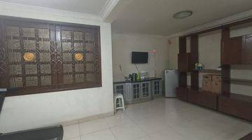 Gambar 5 Rumah 3 Lantai Unfurnished SHM di Jl Rajawali Selatan Jakarta Pusat, Jakarta Pusat