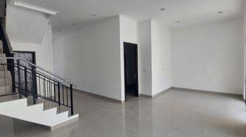 Gambar 2 Disewakan Rumah Besar Pik 2 Ukuran 8x25 Unfurnished Bagus