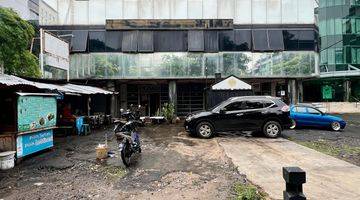 Gambar 3 Gedung di Menteng yg bisa ditinggikan harga menarik 