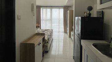 Gambar 2 Disewakan Full Furnish Apartement Casa De Parco View Pool Bsd City