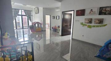 Gambar 2 Dijual Rumah Mewah Hoek di Sunter, Semi Furnished, 3lt