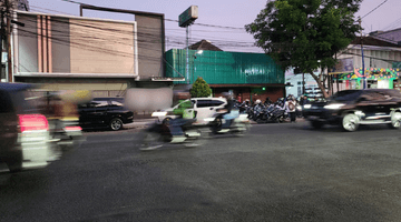 Gambar 1 Ruang Usaha Strategis Mainroad di Jalan Sunda Bandung